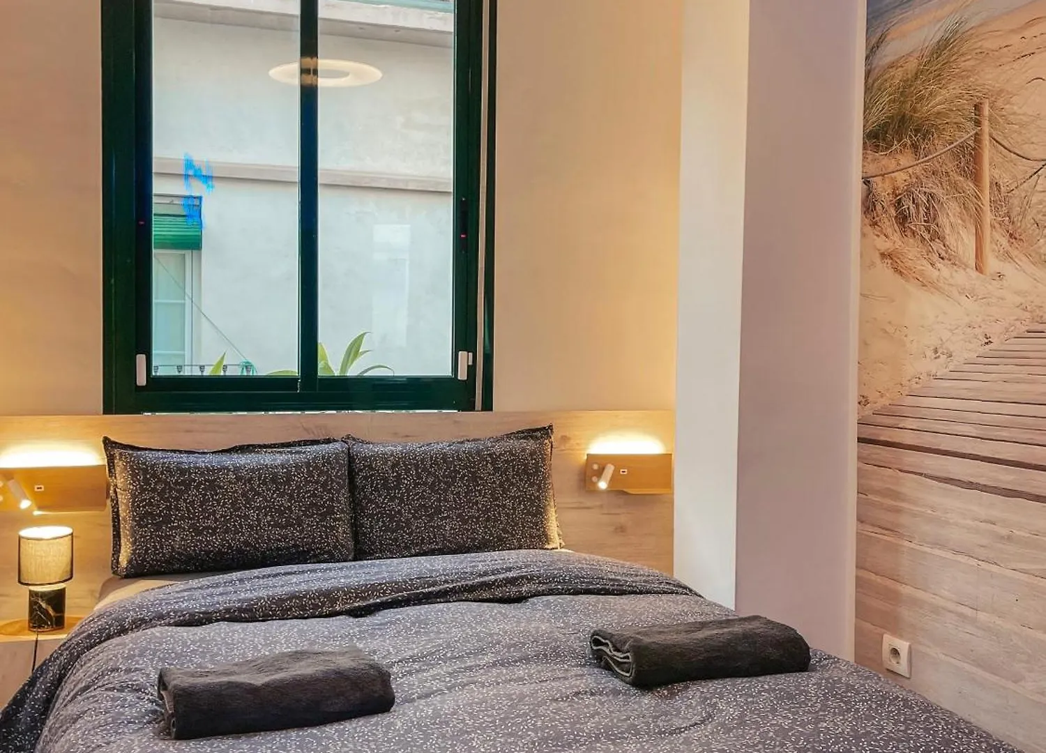 Harmony Suite Free Garage Shared Roof Terrace Málaga 0*,
