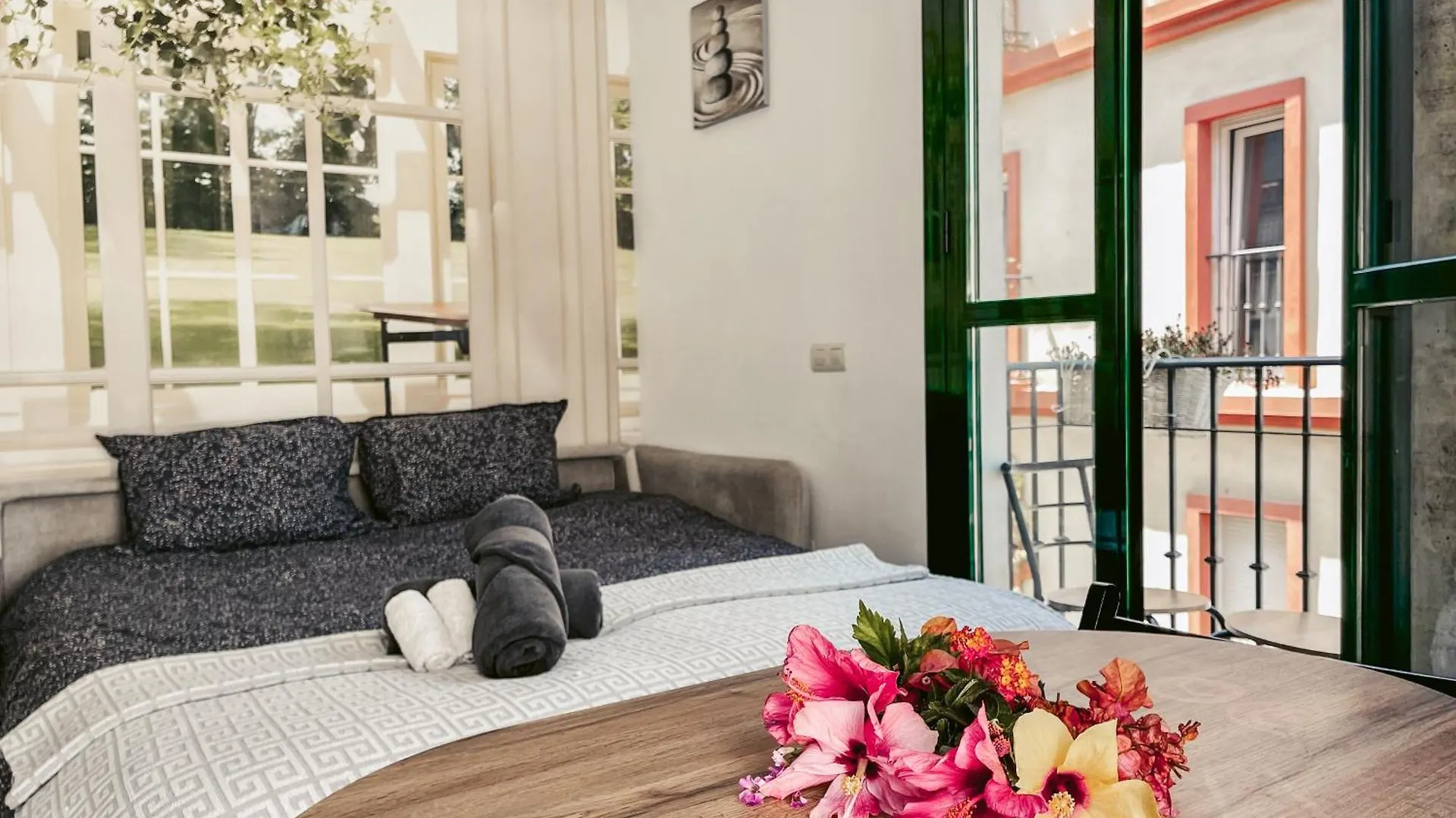 Harmony Suite Free Garage Shared Roof Terrace Málaga 0*,